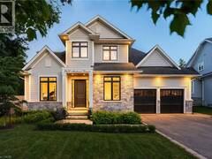 2458 MEADOWOOD Crescent Oakville Ontario, L6L 1V6