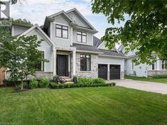 2458 MEADOWOOD Crescent Oakville Ontario, L6L 1V6