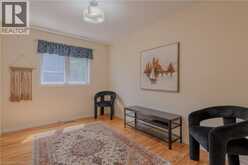 1129 SCENIC Drive | Hamilton Ontario | Slide Image Twenty