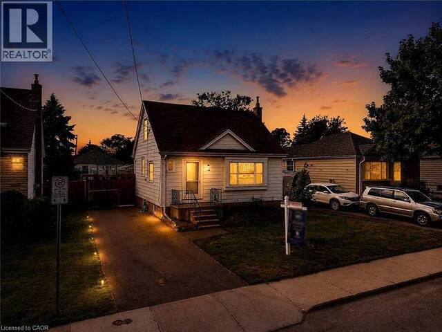 128 EAST 39TH Street Hamilton Ontario, L8V 4H3 - 3 Bedrooms Home For Sale