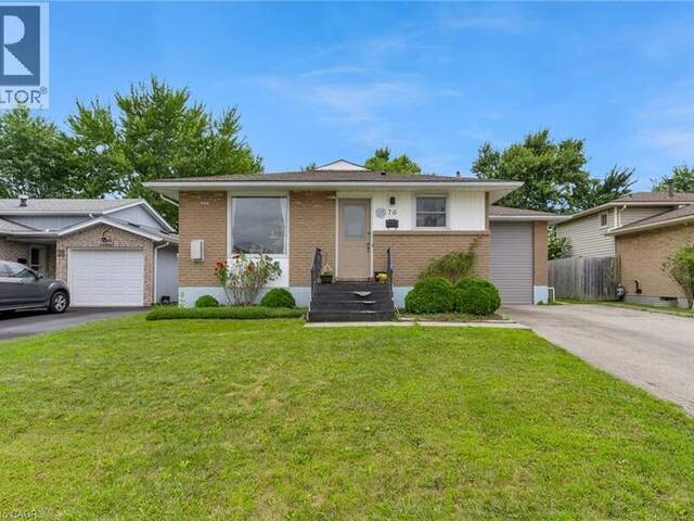 76 MARC Boulevard Welland Ontario, L3B 5V1 - Multi-family Home For Sale