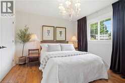 2 JAMESON Drive | Hamilton Ontario | Slide Image Eighteen
