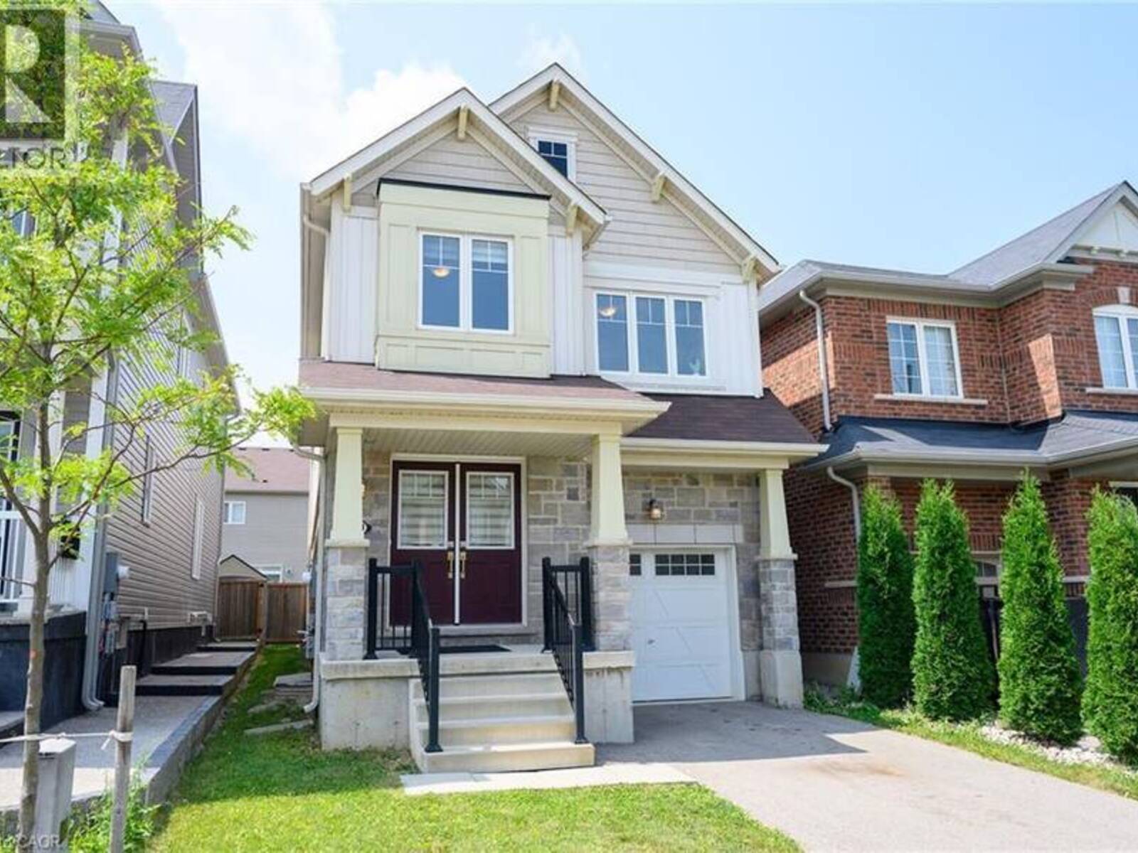 31 MCCARGOW Drive, Caledonia, Ontario N3W 0C3