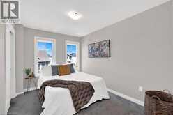 9338 WHITE OAK Avenue | Niagara Falls Ontario | Slide Image Eighteen