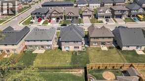 9338 WHITE OAK Avenue | Niagara Falls Ontario | Slide Image Forty-six
