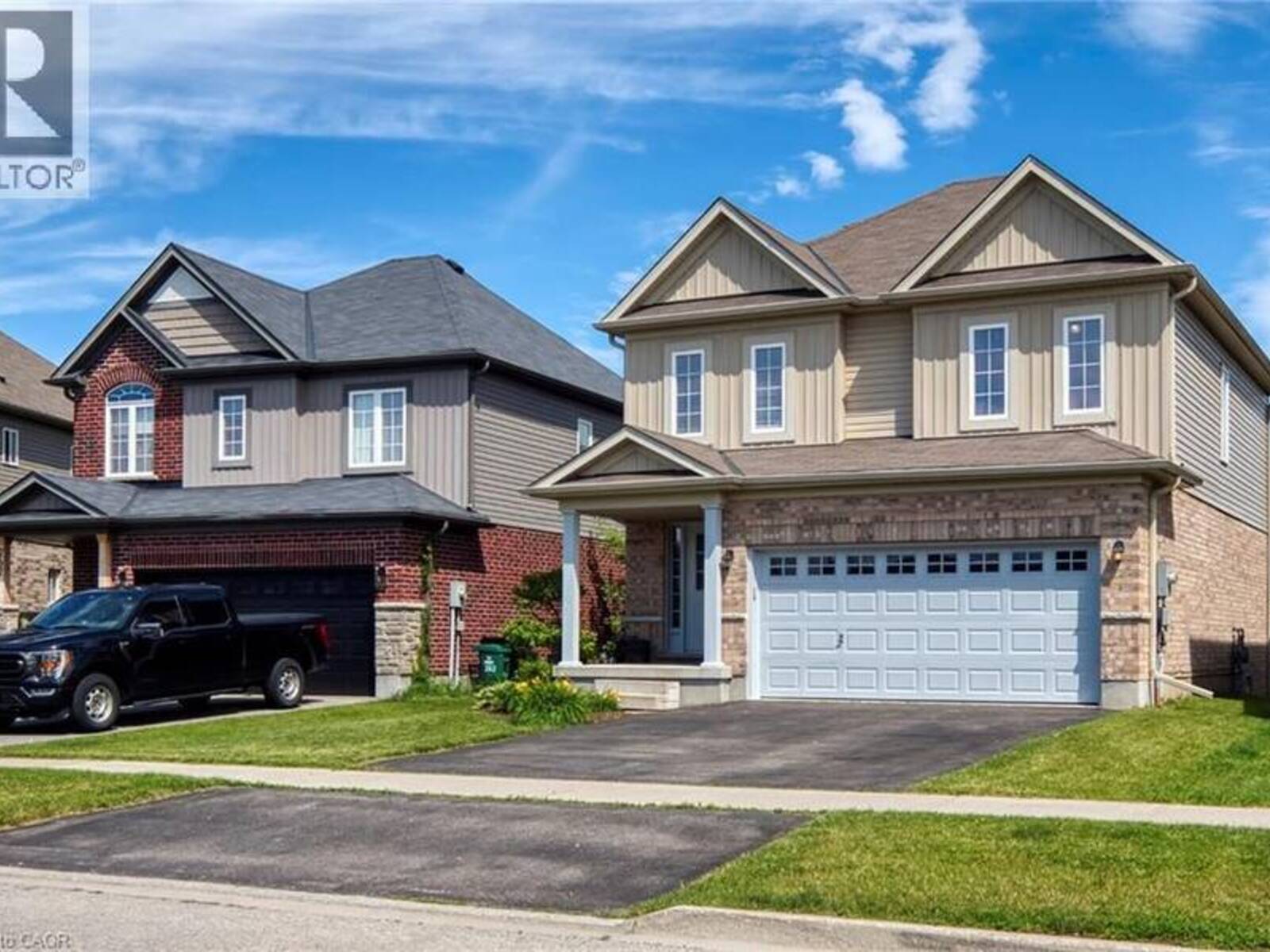 264 VINCENT Drive, Ayr, Ontario N0B 1E0
