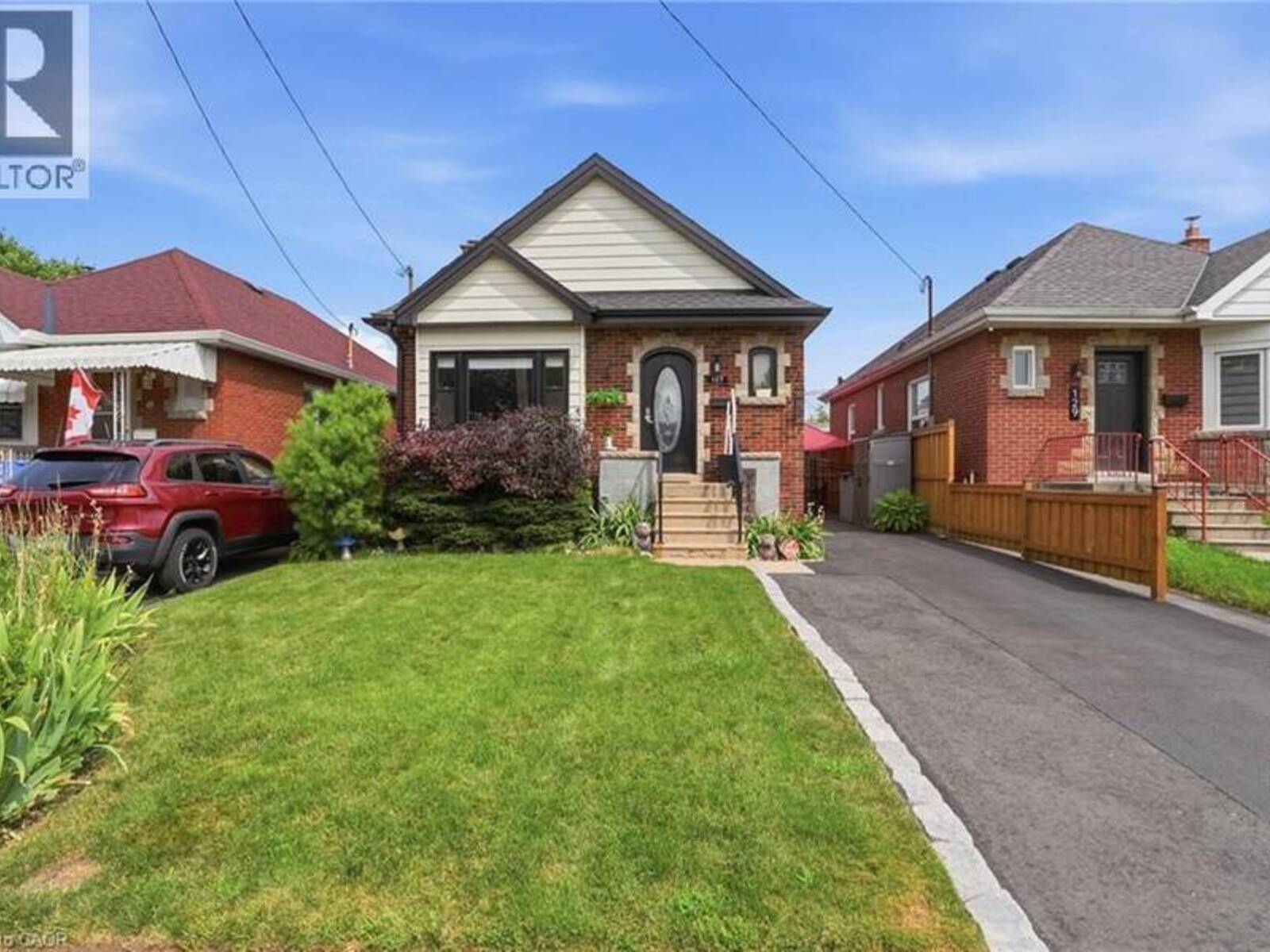 127 TRAGINA Avenue S, Hamilton, Ontario L8K 2Z7