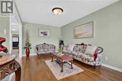 118 CHESTER Drive | Cambridge Ontario | Slide Image Ten