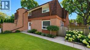 661 FRANCIS Road Unit# 4 | Burlington Ontario | Slide Image Two