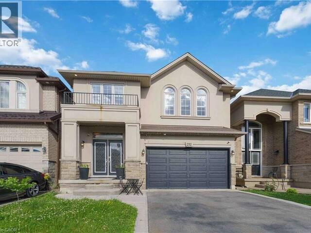 212 CHARTWELL Circle Hamilton Ontario, L9A 0B6 - 5 Bedrooms Home For Sale