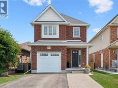 99 COUNTRY CLUB ESTATES Drive Elmira Ontario, N3B 0B4