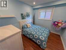 238 LAURIER Avenue | Milton Ontario | Slide Image Thirteen