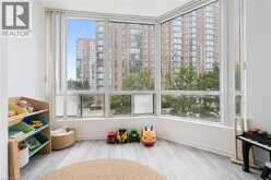 155 HILLCREST Avenue Unit# 302 | Mississauga Ontario | Slide Image Eleven