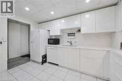 155 HILLCREST Avenue Unit# 302 | Mississauga Ontario | Slide Image Four