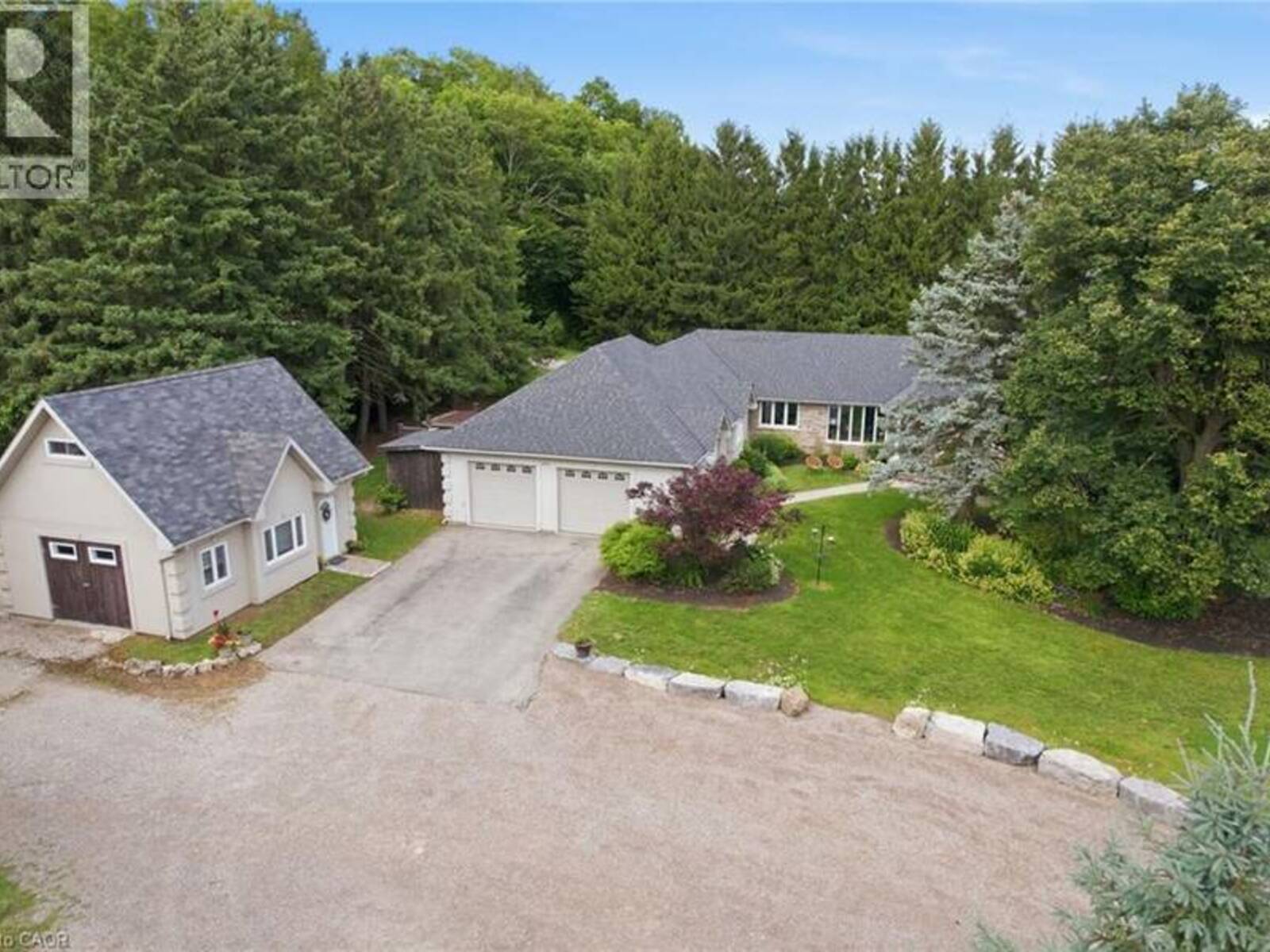19 CONCESSION 5 E, Waterdown, Ontario L8B 1K4