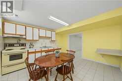 2 CRESTHAVEN Drive | Hamilton Ontario | Slide Image Thirty-two