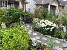 104 ANASTASIA Boulevard | Smithville Ontario | Slide Image Four