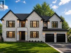 102 CUMMING Court Ancaster Ontario, L9G 1V3