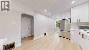 59 LONGWOOD Road N | Hamilton Ontario | Slide Image Nine
