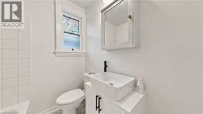 59 LONGWOOD Road N | Hamilton Ontario | Slide Image Fifteen