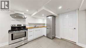 59 LONGWOOD Road N | Hamilton Ontario | Slide Image Twenty
