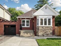59 LONGWOOD Road N Hamilton Ontario, L8S 3V2