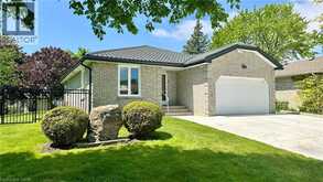 1 EDENRIDGE Drive | Townsend Ontario | Slide Image Two