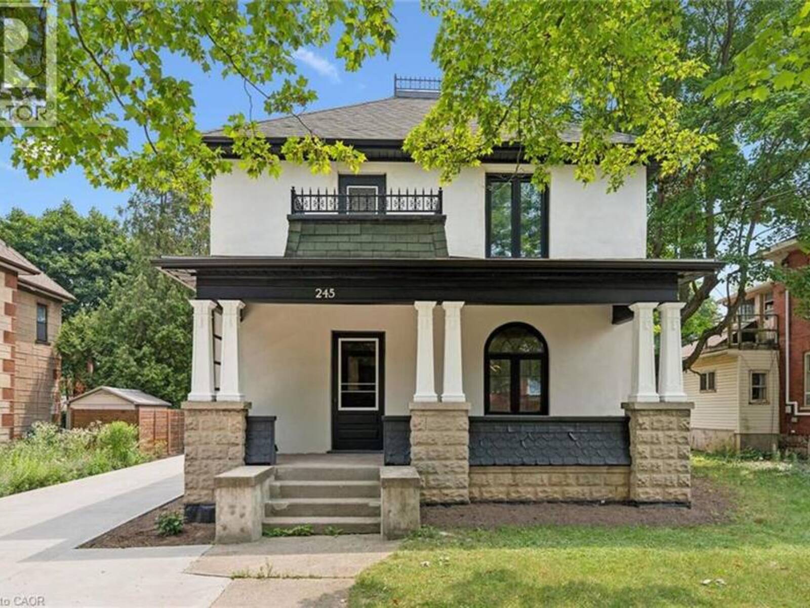 245 LOWTHER Street S, Cambridge, Ontario N3H 1Y6