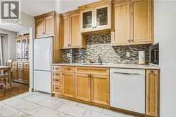467 WOODVIEW Road Unit# 5 | Burlington Ontario | Slide Image Twelve