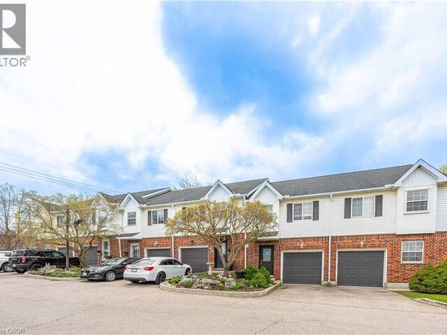 185 HIGHLAND Crescent Unit# 2 Kitchener Ontario, N2M 5P8 - 3 Bedrooms Condo For Sale