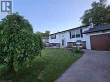 697 FERNDALE Avenue | Fort Erie Ontario | Slide Image Two