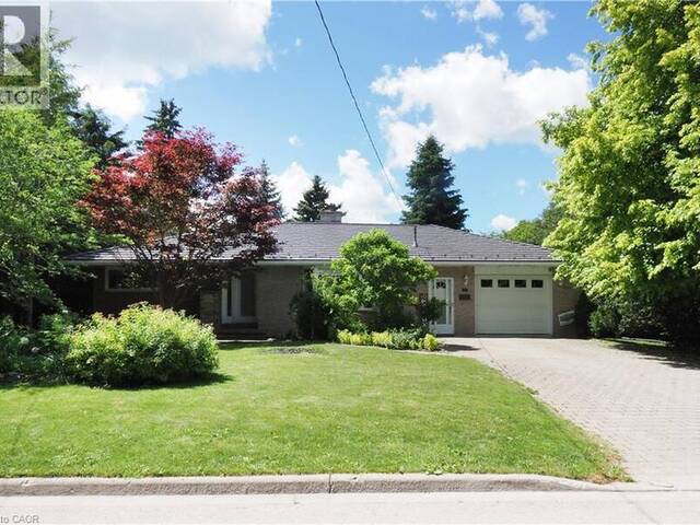 835 YORK Avenue N Listowel Ontario, N4W 2Y5 - 4 Bedrooms Home For Sale