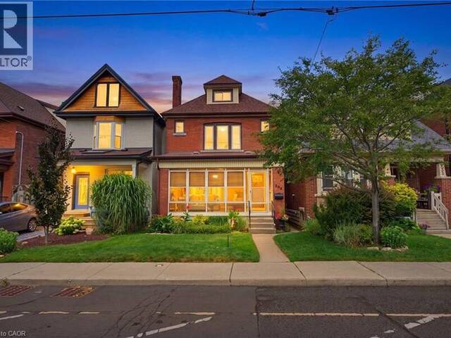 394 CHARLTON Avenue W Hamilton Ontario, L8P 2E7 - 4 Bedrooms Home For Sale