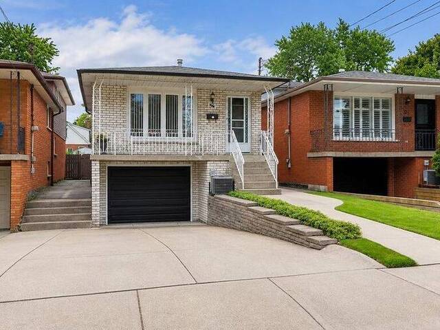 229 EAST 8TH Street Hamilton Ontario, L9A 3L7 - 3 Bedrooms Home For Sale