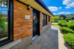 220 WINONA Road | Hamilton Ontario | Slide Image Eight