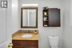 4542 IVY GARDENS Crescent | Beamsville Ontario | Slide Image Ten