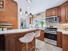 314 PAISLEY Road Guelph Ontario, N1H 2P9
