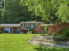 38 KINGSWAY Boulevard Grimsby Ontario, L3M 3E7