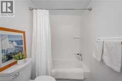 975 WARWICK Court Unit# 1501 | Burlington Ontario | Slide Image Seventeen