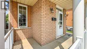 58 PEACHWOOD Crescent | Hamilton Ontario | Slide Image Five