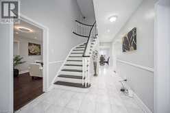 692 HUNTINGTON RIDGE Drive | Mississauga Ontario | Slide Image Nine