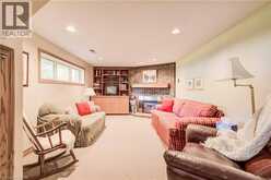 291 VILLA Place | Waterloo Ontario | Slide Image Nineteen