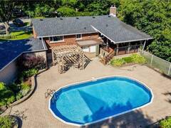 291 VILLA Place Waterloo Ontario, N2J 3X6