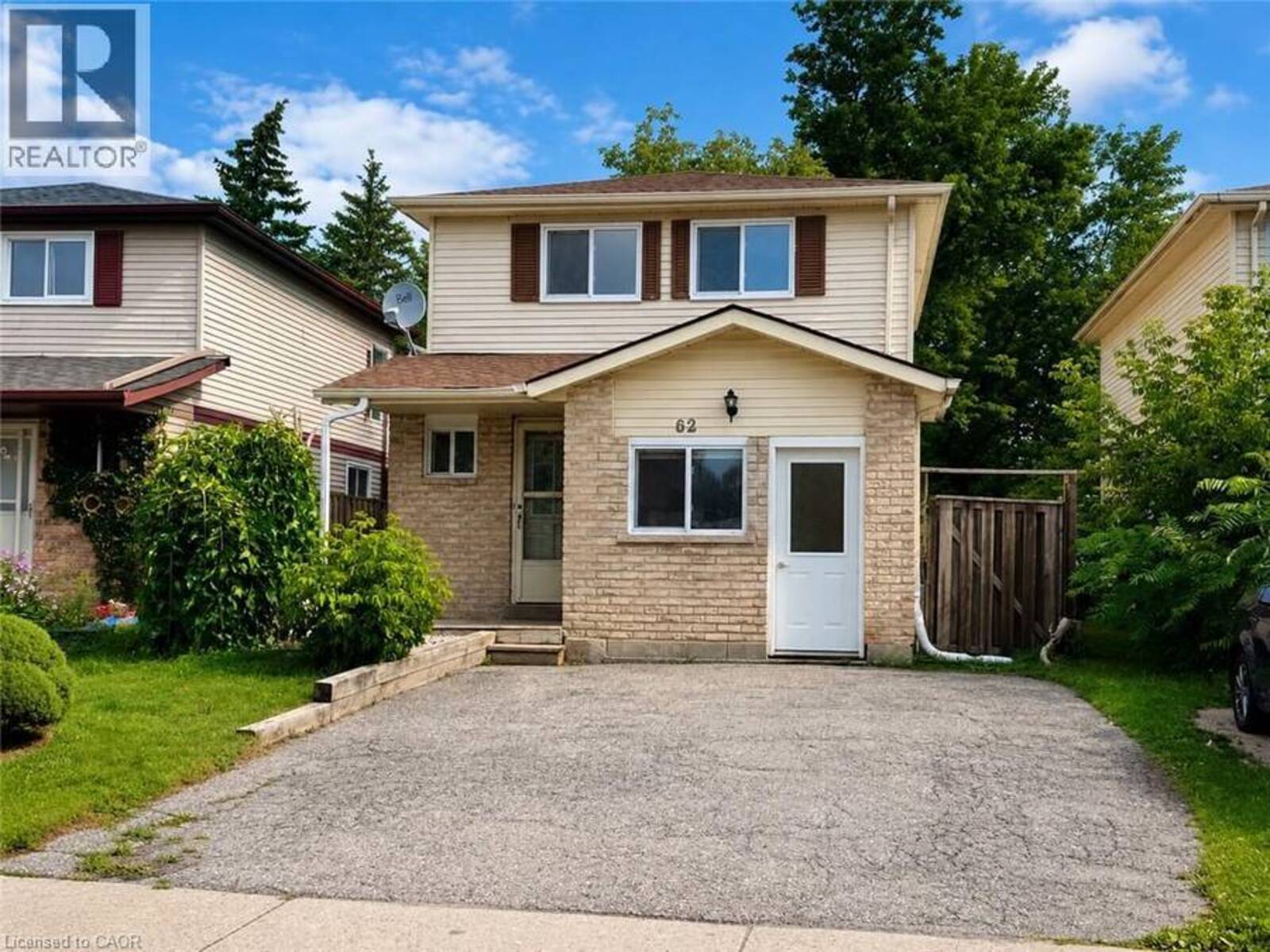 62 CORBETT Drive, Barrie, Ontario L4M 5V2