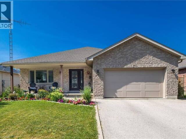 915 ST GEORGE Street Port Dover Ontario, N0A 1N0 - 4 Bedrooms Home For Sale