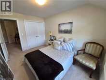 610 SWEETWATER Crescent | Newmarket Ontario | Slide Image Sixteen