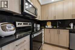 145 COLUMBIA Street W Unit# 131 | Waterloo Ontario | Slide Image Sixteen