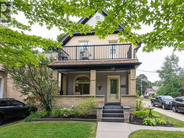 32 SAMUEL Street Kitchener Ontario, N2H 1P1 - 4 Bedrooms Home For Sale
