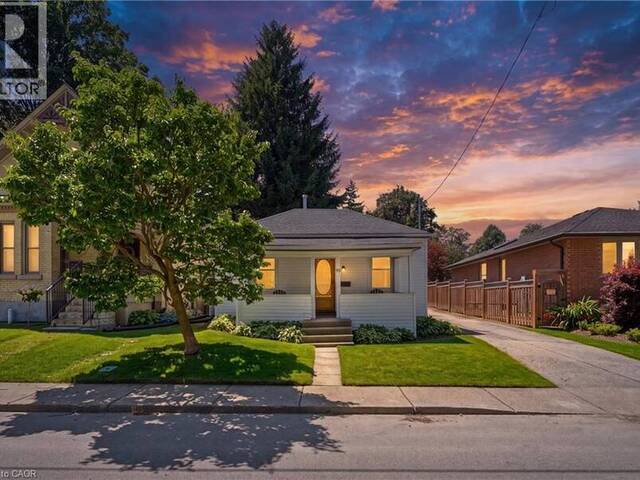99 VICTORIA Street N Woodstock Ontario, N4S 6V6 - 3 Bedrooms Home For Sale
