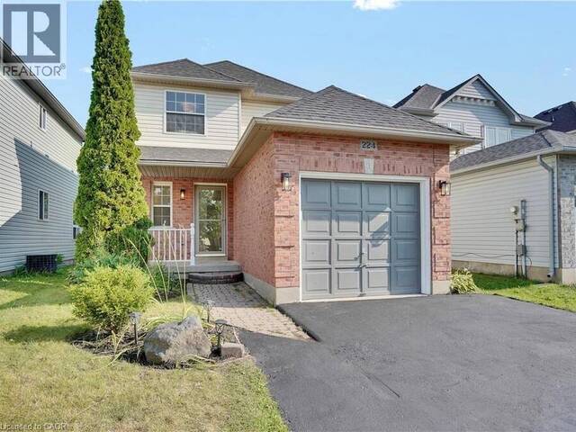 224 HILLTOP Drive Ayr Ontario, N0B 1E0 - 3 Bedrooms Home For Sale
